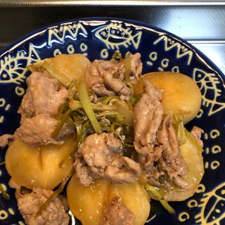 とろ〜り♪フライパンde豚肉とカブの煮物^_^